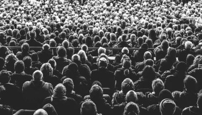 Multitud