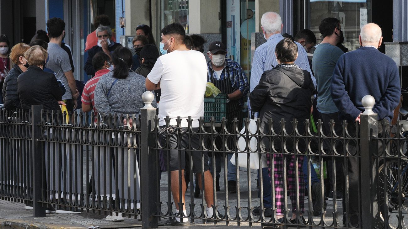 cuarentena-relajada-en-Haedo-20200616-972185