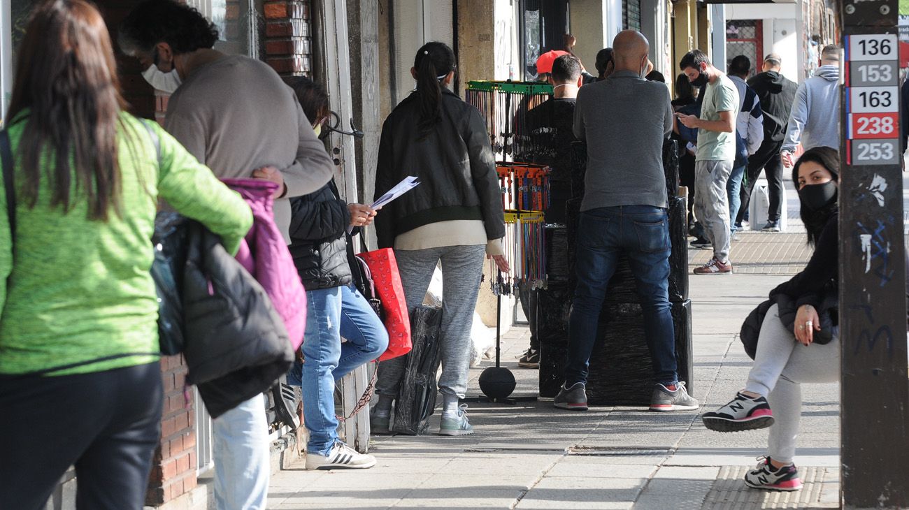 cuarentena-relajada-en-Haedo-20200616-972185