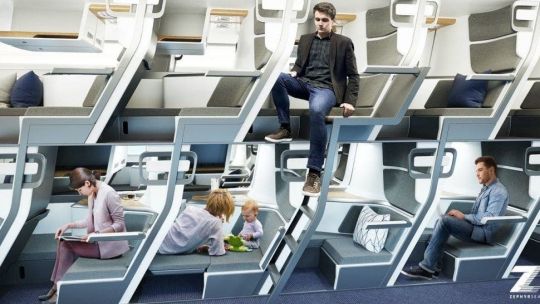 Inspirado en los micros de doble piso que tenemos en nuestro país, el diseñador Jeffrey O’Neill presentó un diseño de asientos para la clase turista de los aviones que se extienden como camas.