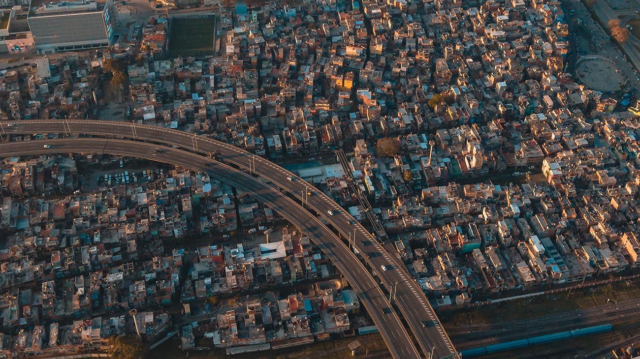 Vista aérea del asentamiento de Retiro. @alepetra_