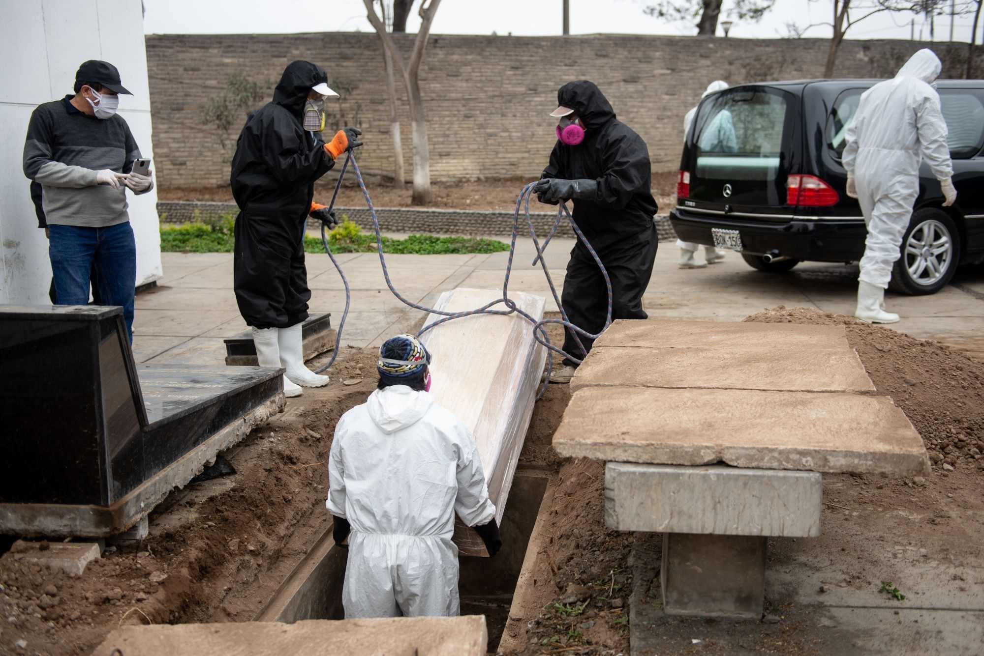 Peru Receives IMF Credit Line As Country Suffers Second Worst Outbreak In Latin America