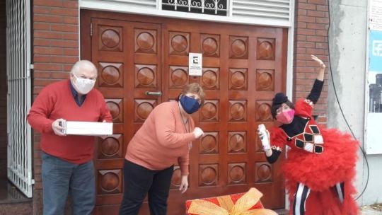 Los payasos también divierten a los más grandes