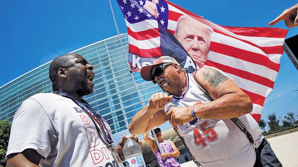 20200620_elecciones_bandera_estados_unidos_trump_ap_g