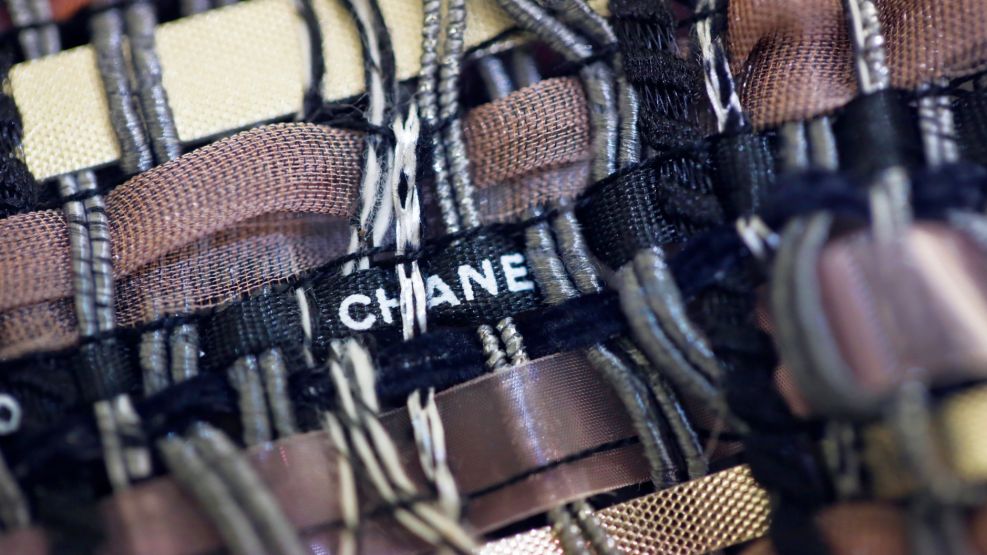 La historia detrás de los bordados de Chanel