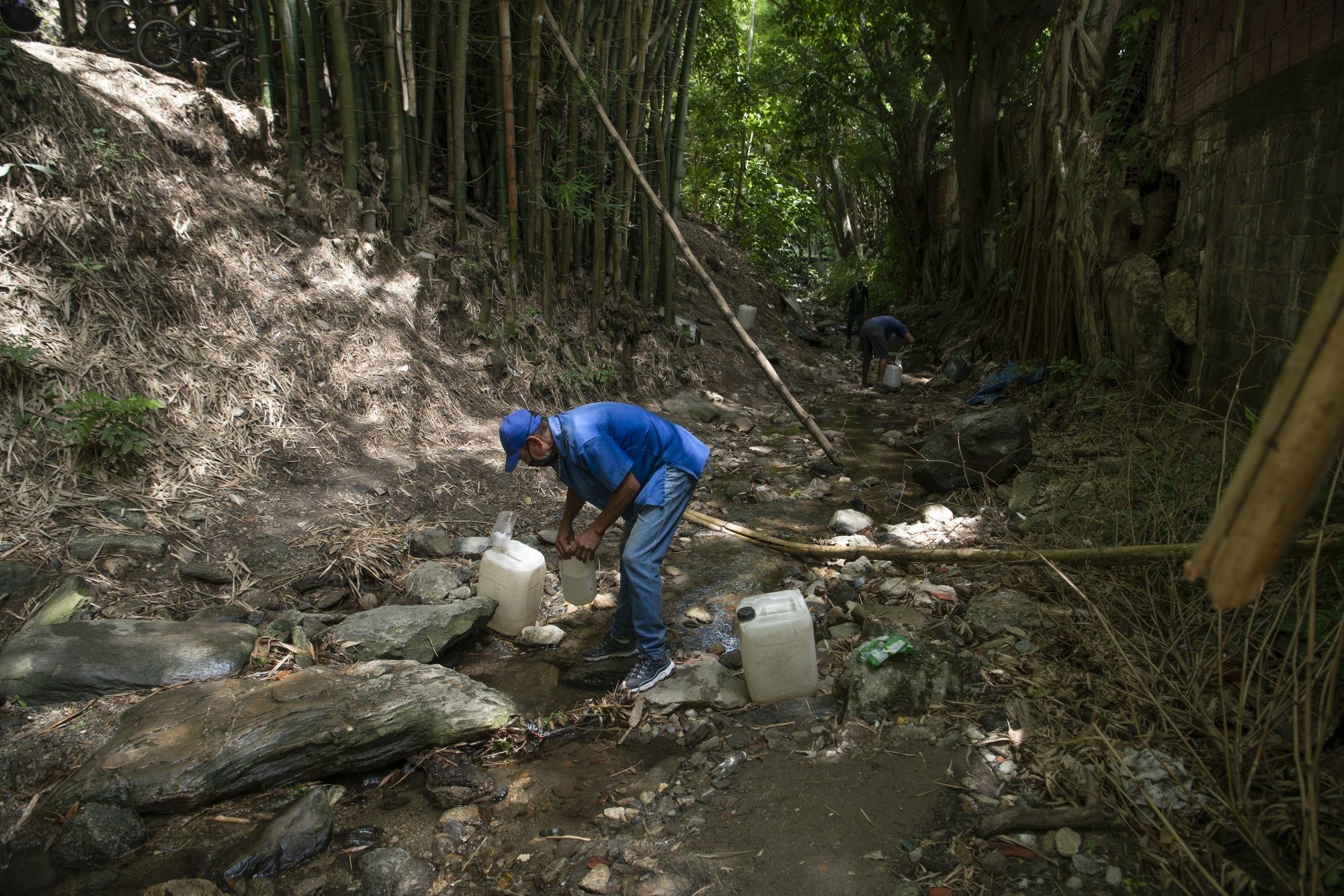 As The Spectre Of Covid Looms, Venezuelans Are Still Without Water 