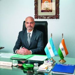 Dinesh Bhatia, embajador de la India | Foto:CEDOC