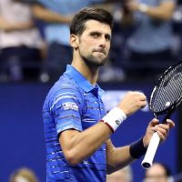 Novak Djokovic dio positivo en el test de COVID tras un torneo de tenis que organizó 