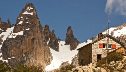 "Tesoros por descubrir" es la propuesta que abarca ocho circuitos y unos 50 destinos que están promocionando en el exterior. Muestran naturaleza, aventura, actividades rurales, de enoturismo y bienestar.