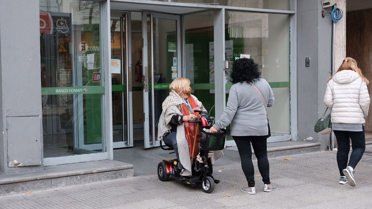 Ultimo dia de cuarentena flexible en el AMBA antes de la puesta en marcha de las restricciones que comienzan mañana primero de julio