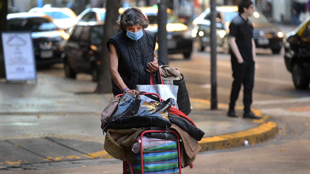 Ciudadanos del olvido, como es la cuarentena de la gente en situación de calle  