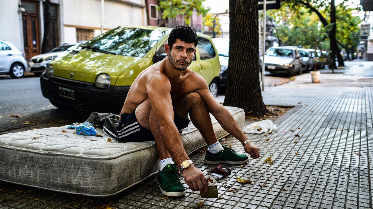 Ciudadanos del olvido, como es la cuarentena de la gente en situación de calle  