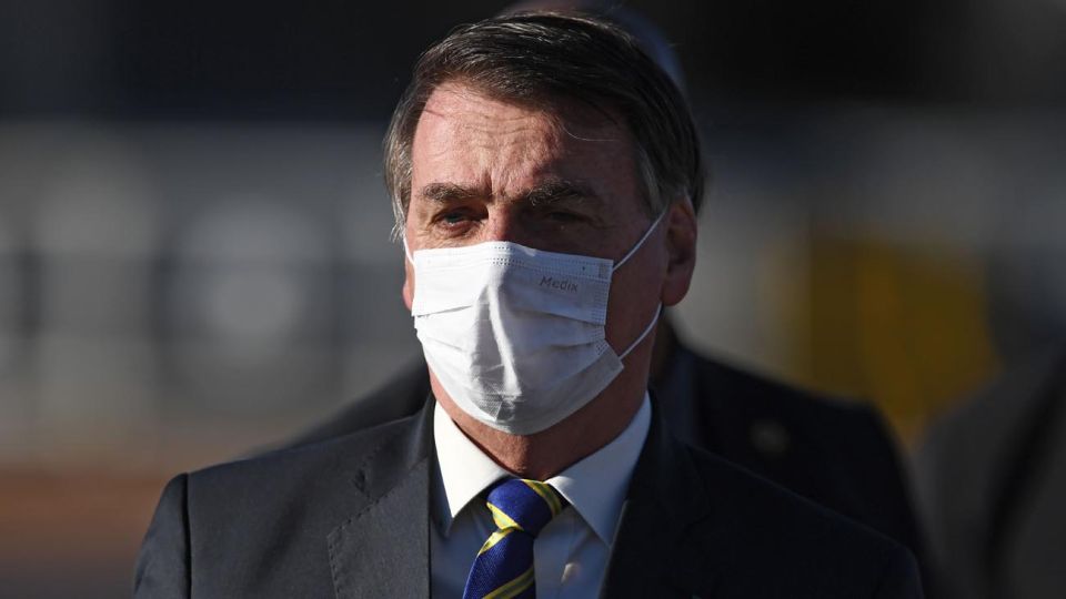 Bolsonaro confirmó que tiene coronavirus.