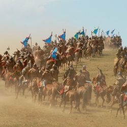 Los mongoles, nómadas por naturaleza, aprovechaban las nuevas tierras conquistadas para acrecentar su poderío comercial.