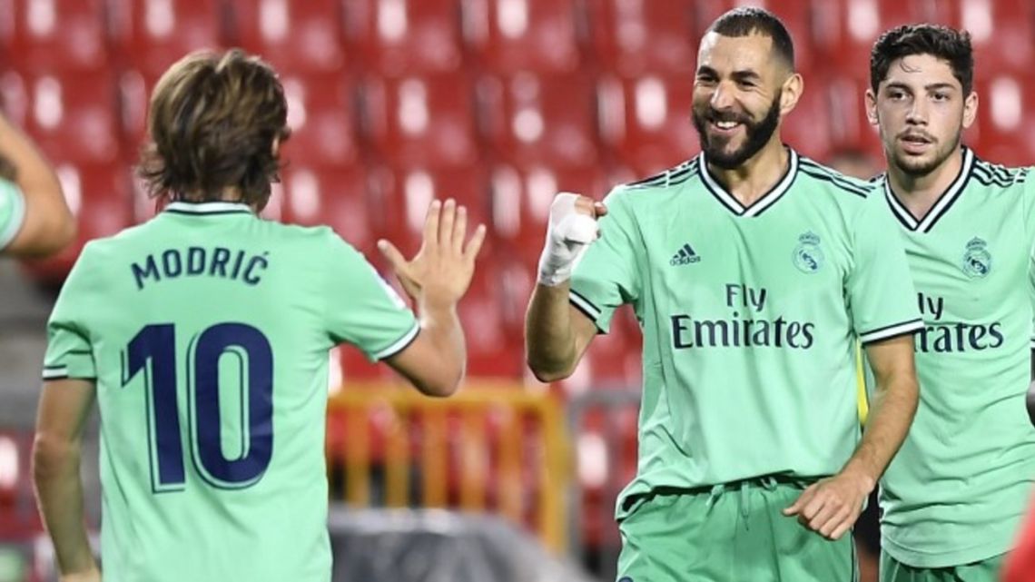 Real Madrid le ganó al Granada y quedó a un triunfo del título | 442