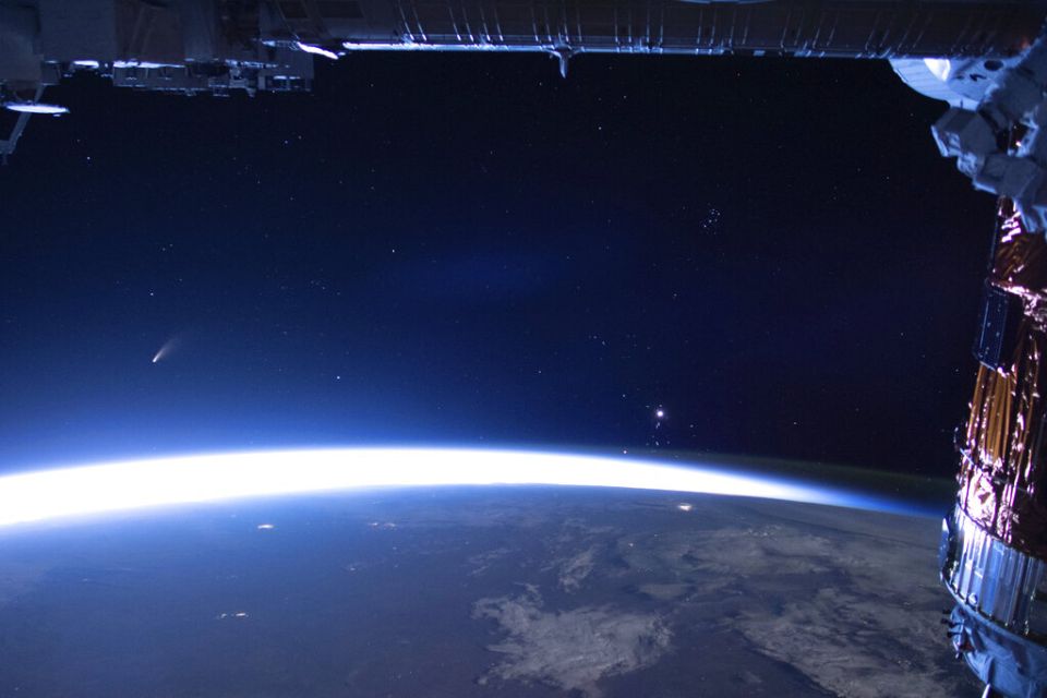 cometaNEOWISE