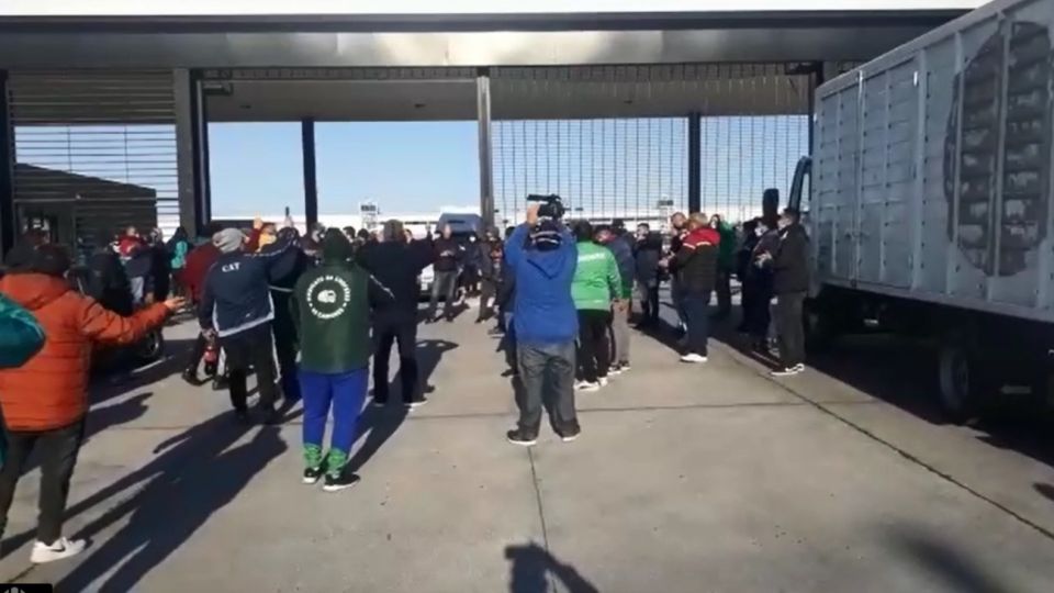 camioneros bloqueo mercado libre g_20200716