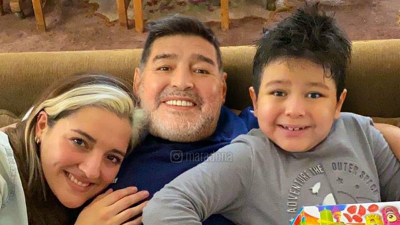 Exitoina Diego Maradona pasó el sábado en familia y Gianinna lo