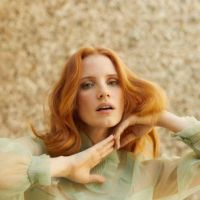 Jessica Chastain mostró cómo se hizo varios hisopados para volver al set