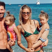 Las soñadas vacaciones de Diego Simeone y Carla Pereyra con sus hijas