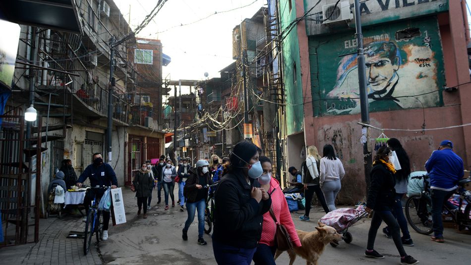 La dura vida en los barrios vulnerables en el año de la pandemia 3-Pablo Cuarterolo 20200723
