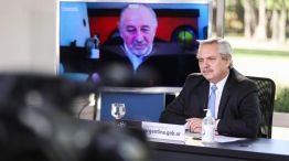 El presidente Alberto Fernández dialoga por videoconferencia con Hugo Yasky