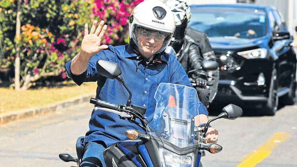 20200726_bolsonaro_brasil_moto_afp_g