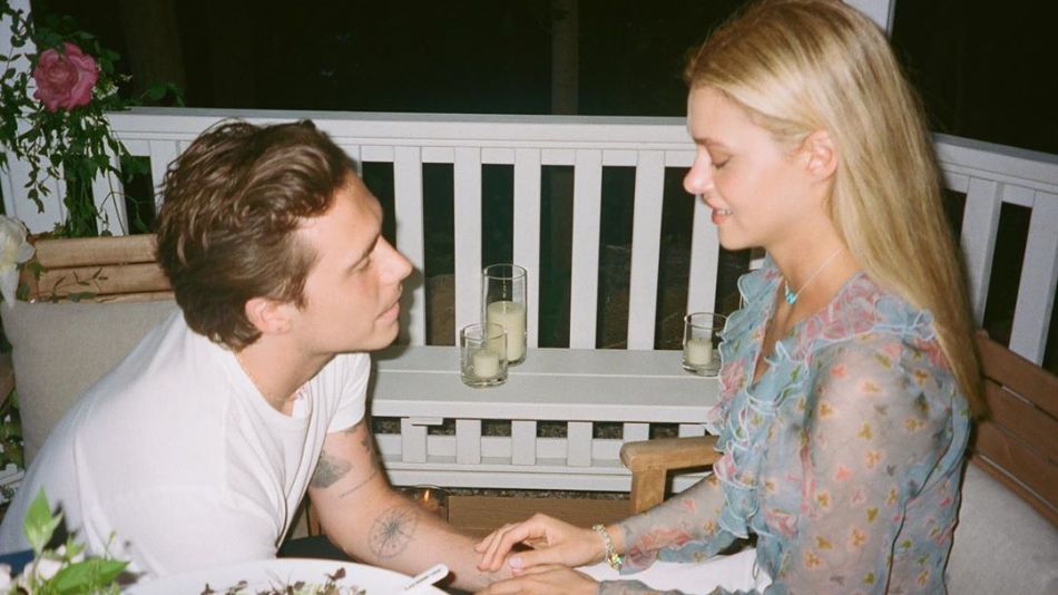 Los detalles de la romántica propuesta de casamiento de Brooklyn Beckham a su novia
