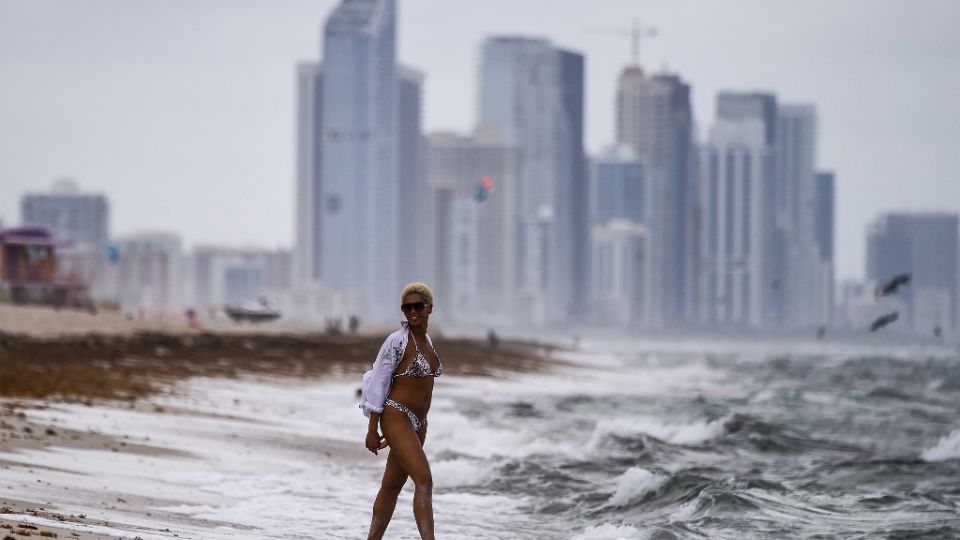 El condado de Miami-Dade es actualmente el epicentro de la pandemia en EE.UU., y los funcionarios de salud locales informan más de 2.000 nuevos casos diarios desde el 1 de julio.