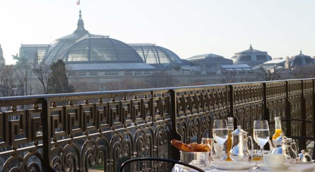 El hotel en el que se hospeda Mauricio Macri y su familia en París.