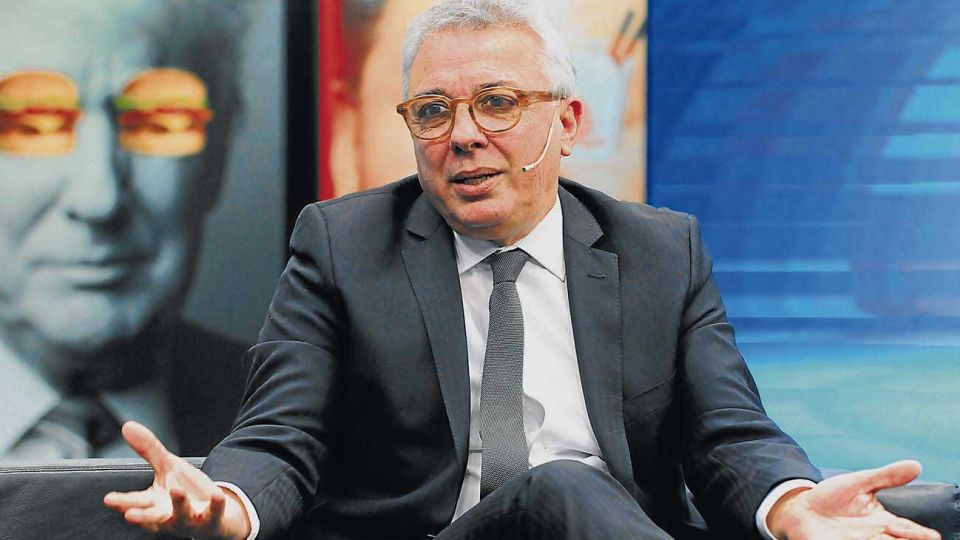 “La pandemia va a terminar; luego habrá una caída mayor. Después llegará la recuperación económica”.