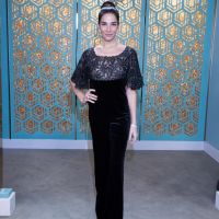 Mirá el look "terciopelo glam" de Juana Viale para "La Noche de Mirtha"