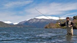 El proyecto busca que el Ejecutivo provincial disponga el adelantamiento de la temporada de pesca deportiva en la provincia sureña.