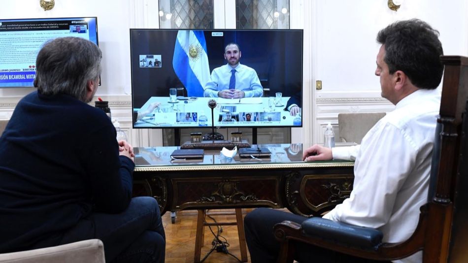 Guzmán, en videoconferencia con Sergio Massa y Máximo Kirchner. 20200803