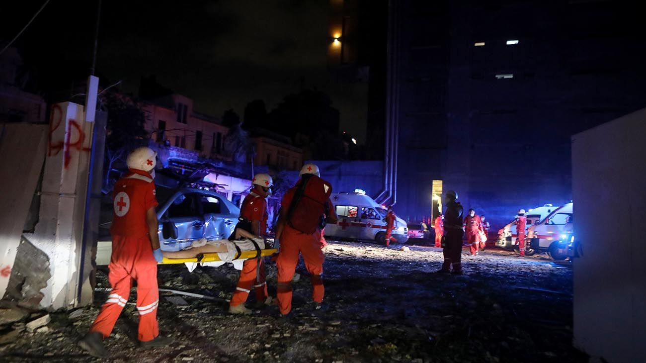 "Tras potentes explosiones en el puerto de la ciudad, la capital libanesa volvió a vivir una de las peores pesadillas de las últimas décadas" 