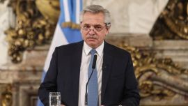 Alberto F homenajea a San Martín horas antes del "17A"