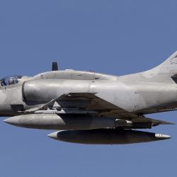 Caza Lockheed Martin A-4AR Fightinghawk (Halcón luchador), cazabombardero estadounidense creado para la Fuerza Aérea Argentina en 1995. 