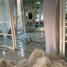El diseñador libánes, Krikor Jabotian mostró cómo quedó su taller después de la explosión en Beirut