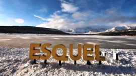 Por las bajas temperaturas, el pasado fin de semana se congeló la laguna La Seca, en cercanías de Esquel.