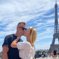 Maxi López y su novia celebraron seis años de amor con una particular foto familiar