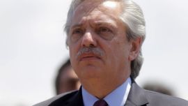 "Ahí tienen a los anticuarentena que aparecen muertos" dijo Alberto Fernández del 17A