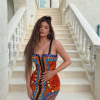 El fabuloso vestido de Kylie Jenner que cuesta tanto como un auto