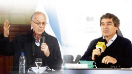 Gollán vs. Quirós: el marketing de la grieta sanitaria