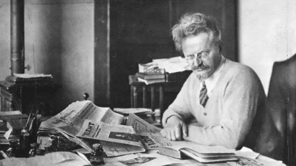 León Trotsky. 20200819