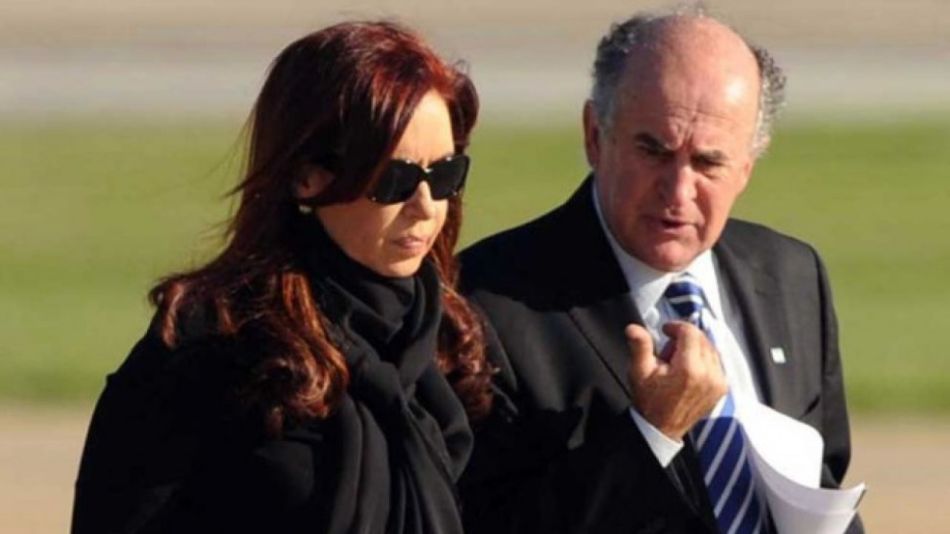 Cristina Kirchner Oscar Parrilli g_20200820