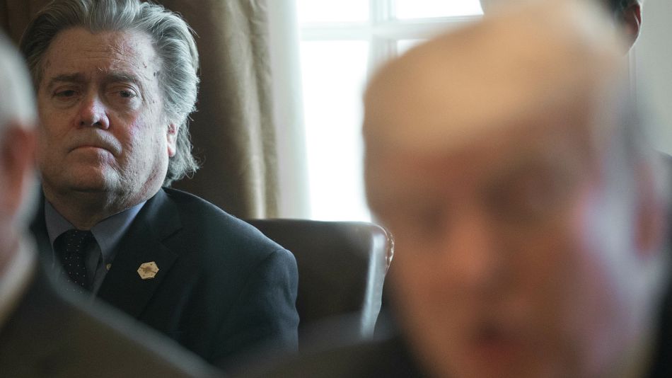 Steve Bannon, ex asesor de Trump, ahora con problemas ante la Justicia por presunto fraude.