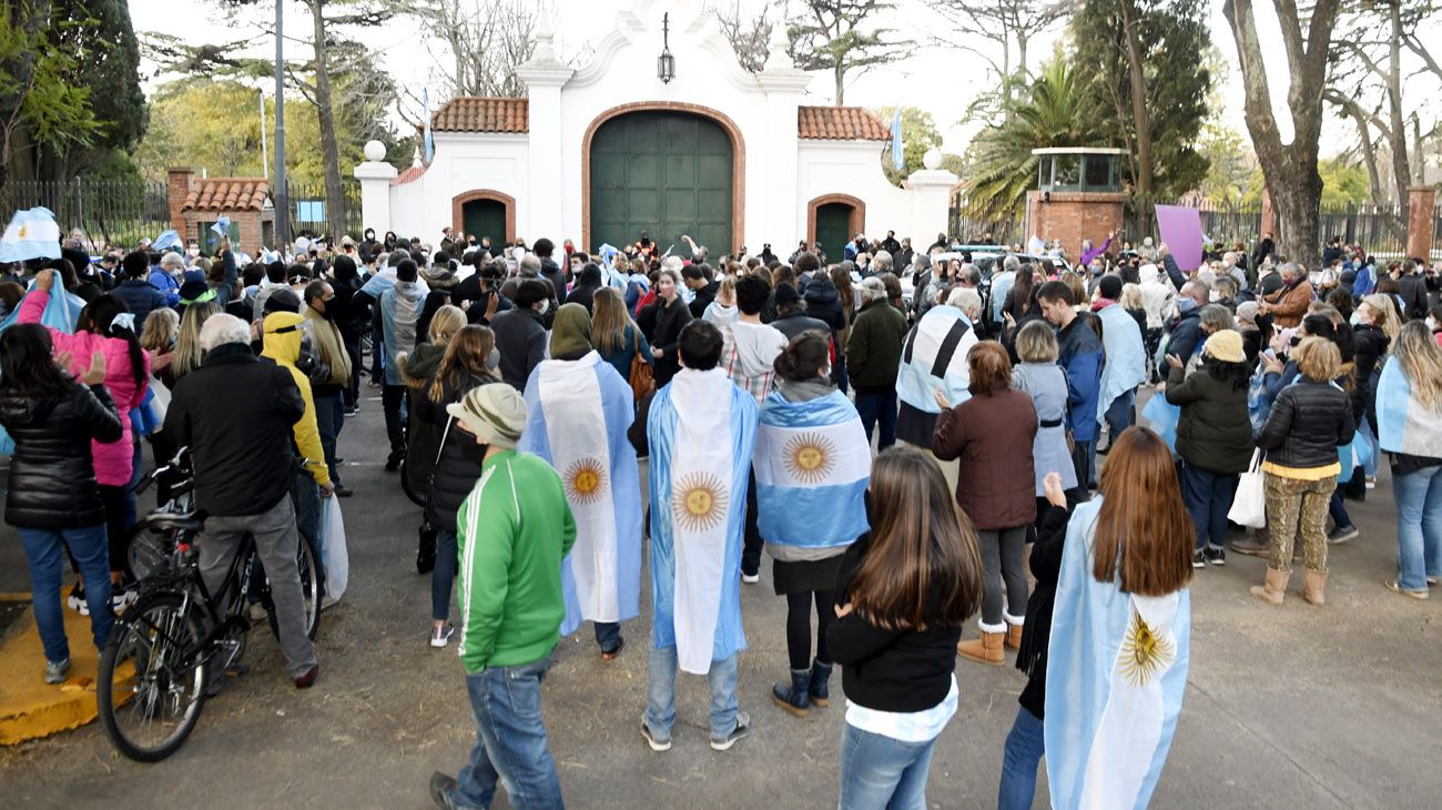 Del 17A al 26A: las mejores postales que dejan las marchas en cuarentena.