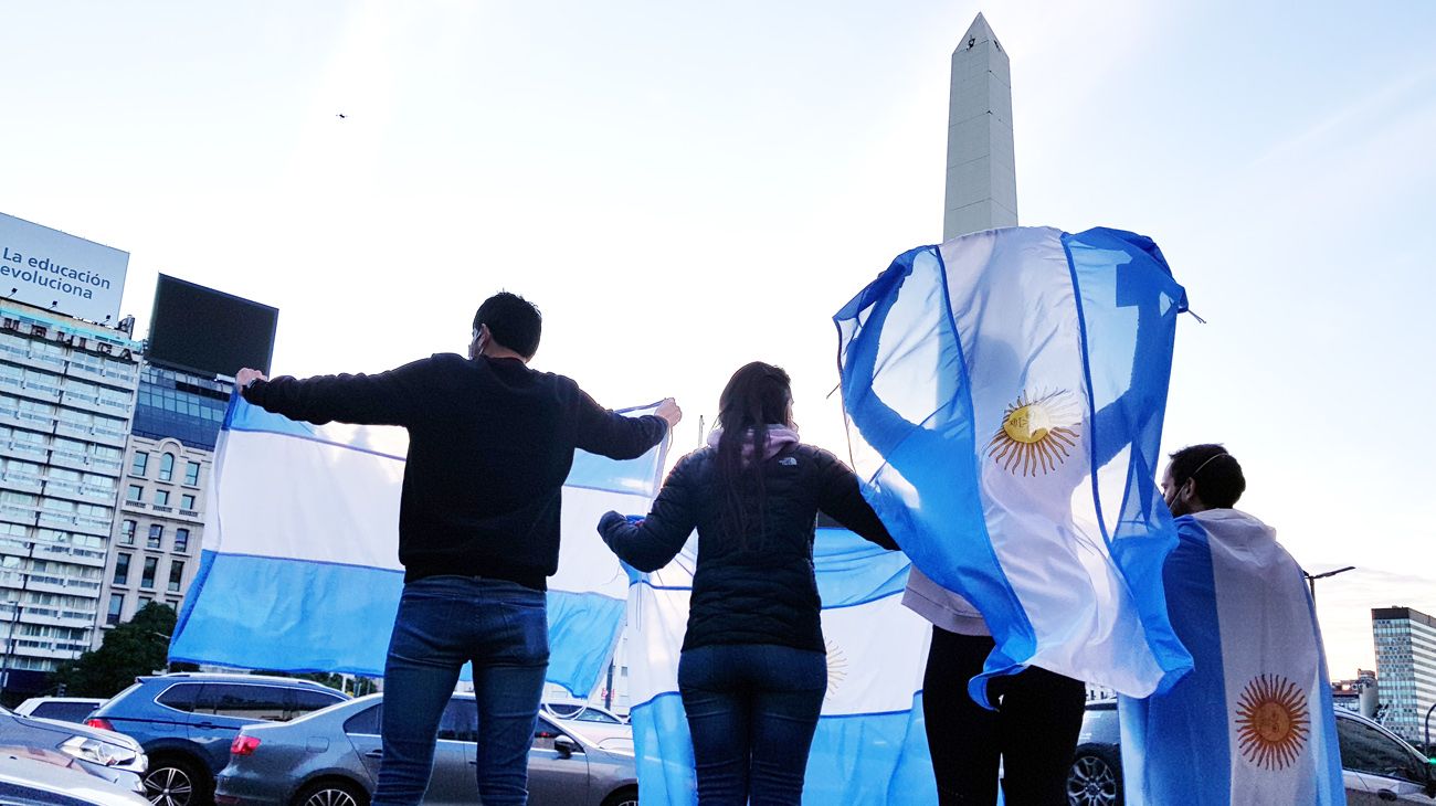 Del 17A al 26A: las mejores postales que dejan las marchas en cuarentena.