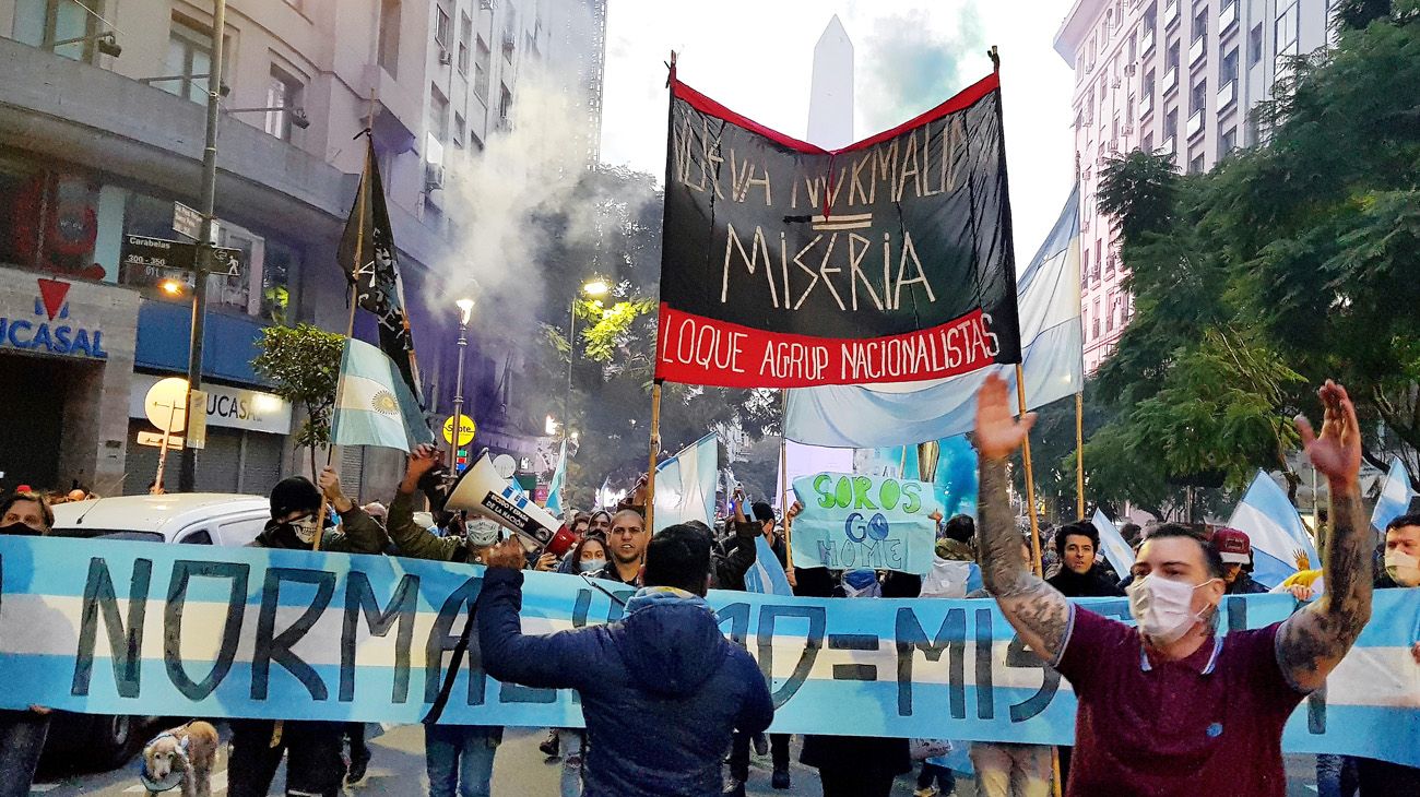 Del 17A al 26A: las mejores postales que dejan las marchas en cuarentena.