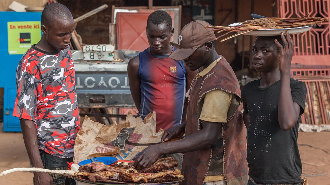 Mercado de carnes silvestres de Lagos, en Nigeria